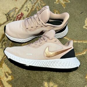 Nike Revolution Women's Pink and Black Running Sneakers Size 7